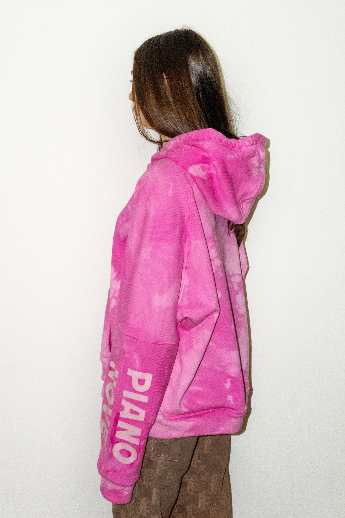 Pink hand dyed hoodie PIANO NOVE Skyline Logo
