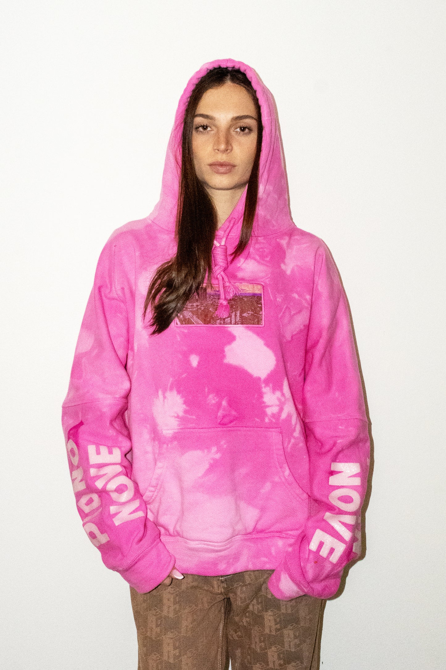 Pink hand dyed hoodie PIANO NOVE Skyline Logo