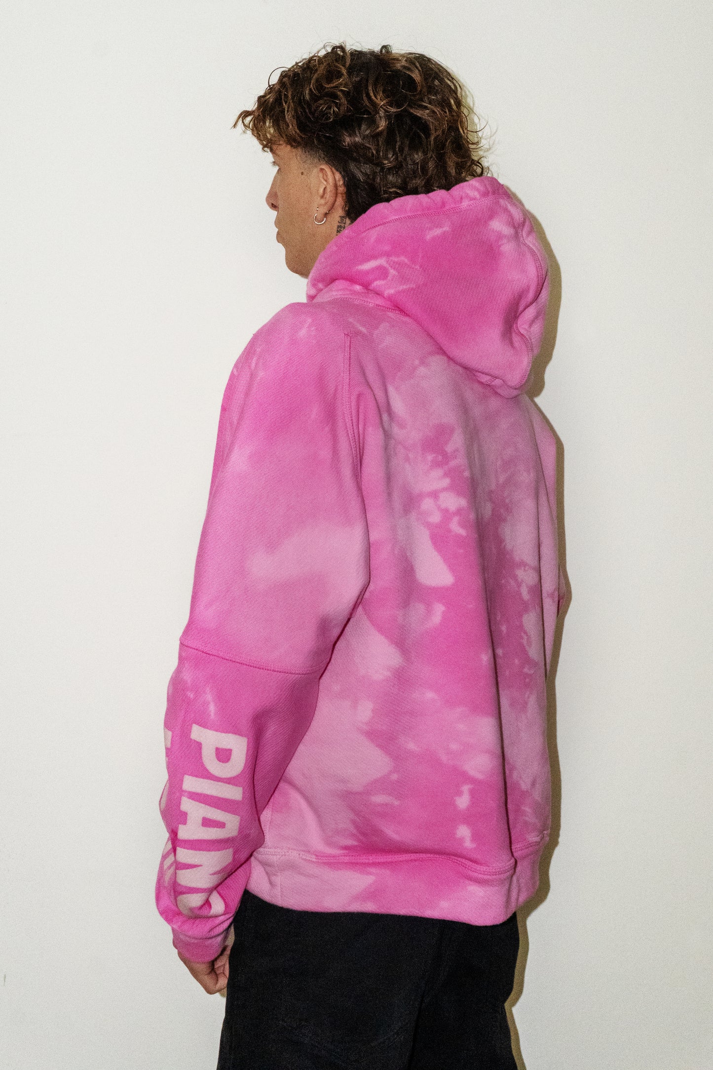 Pink hand dyed hoodie PIANO NOVE Skyline Logo
